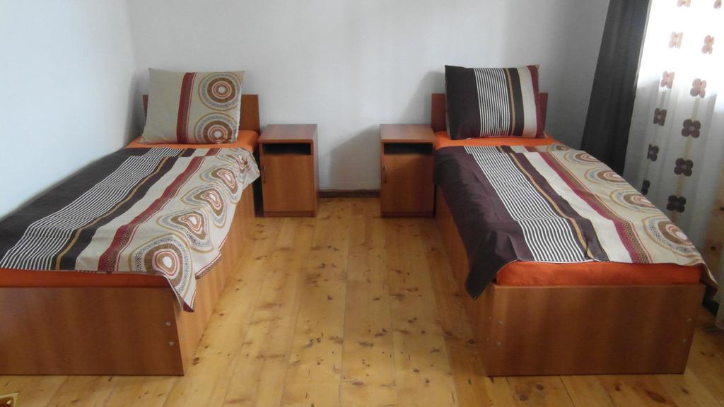 Gvirilas Sakhli Guest House Khashuri Oda fotoğraf